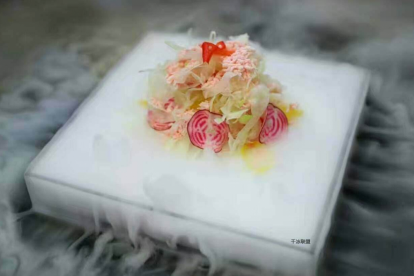 碎冰機(jī)打干冰怎么打出來(lái)